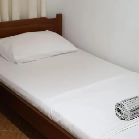 Apartment Luti Stjar