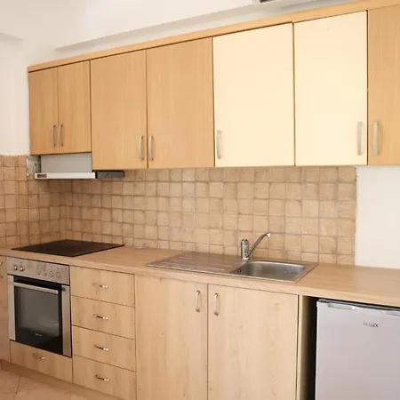 Apartment Luti *