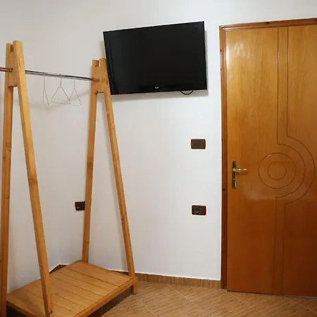 Luti Apartment