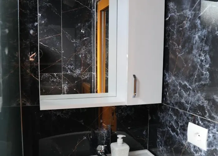 Apartament Luti *